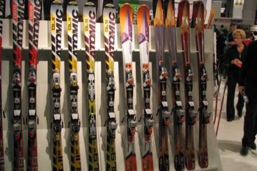 Kā pareizi izvēlēties slēpes